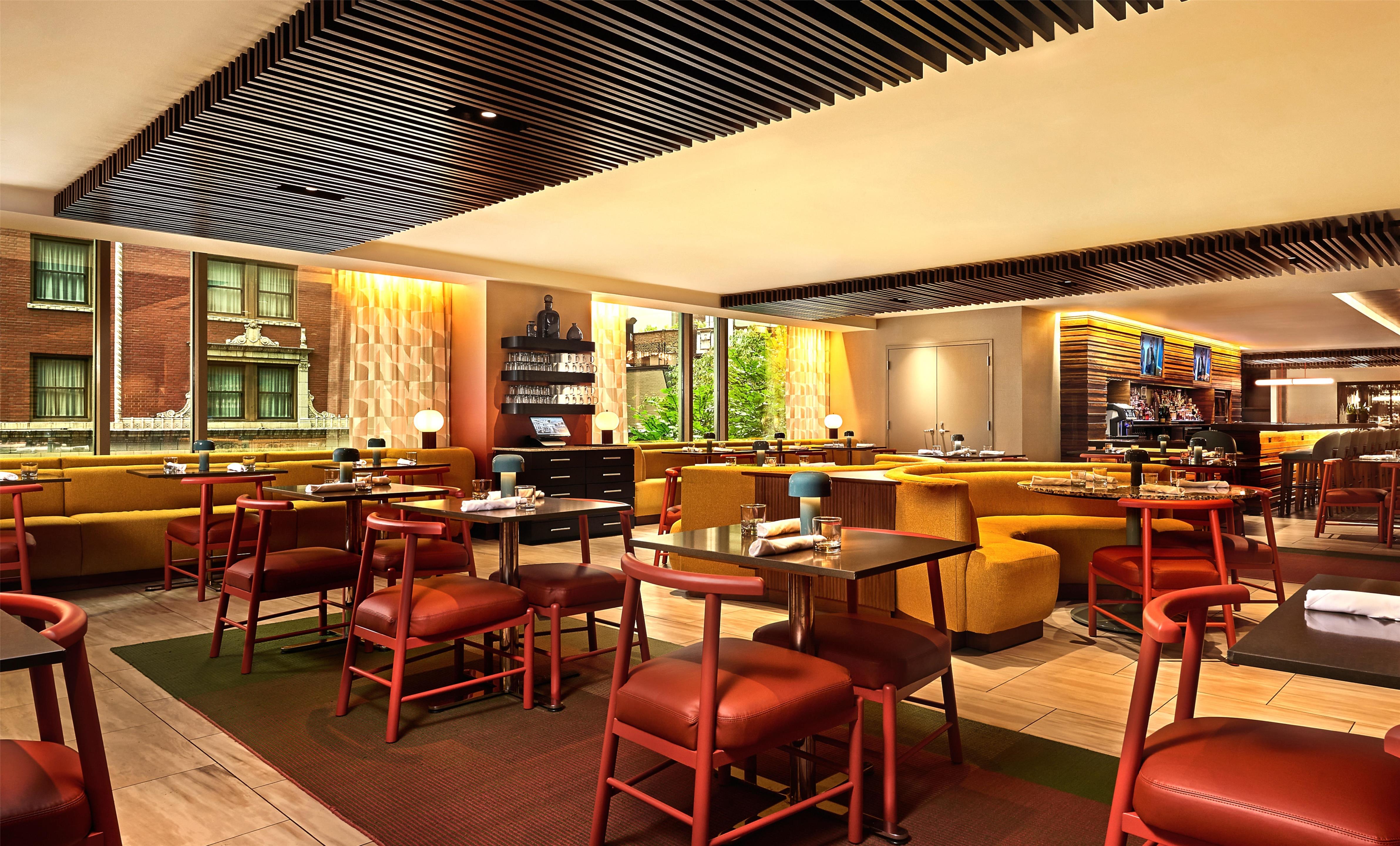 Restaurant | Hyatt Centric Chicago Magnificent Mile