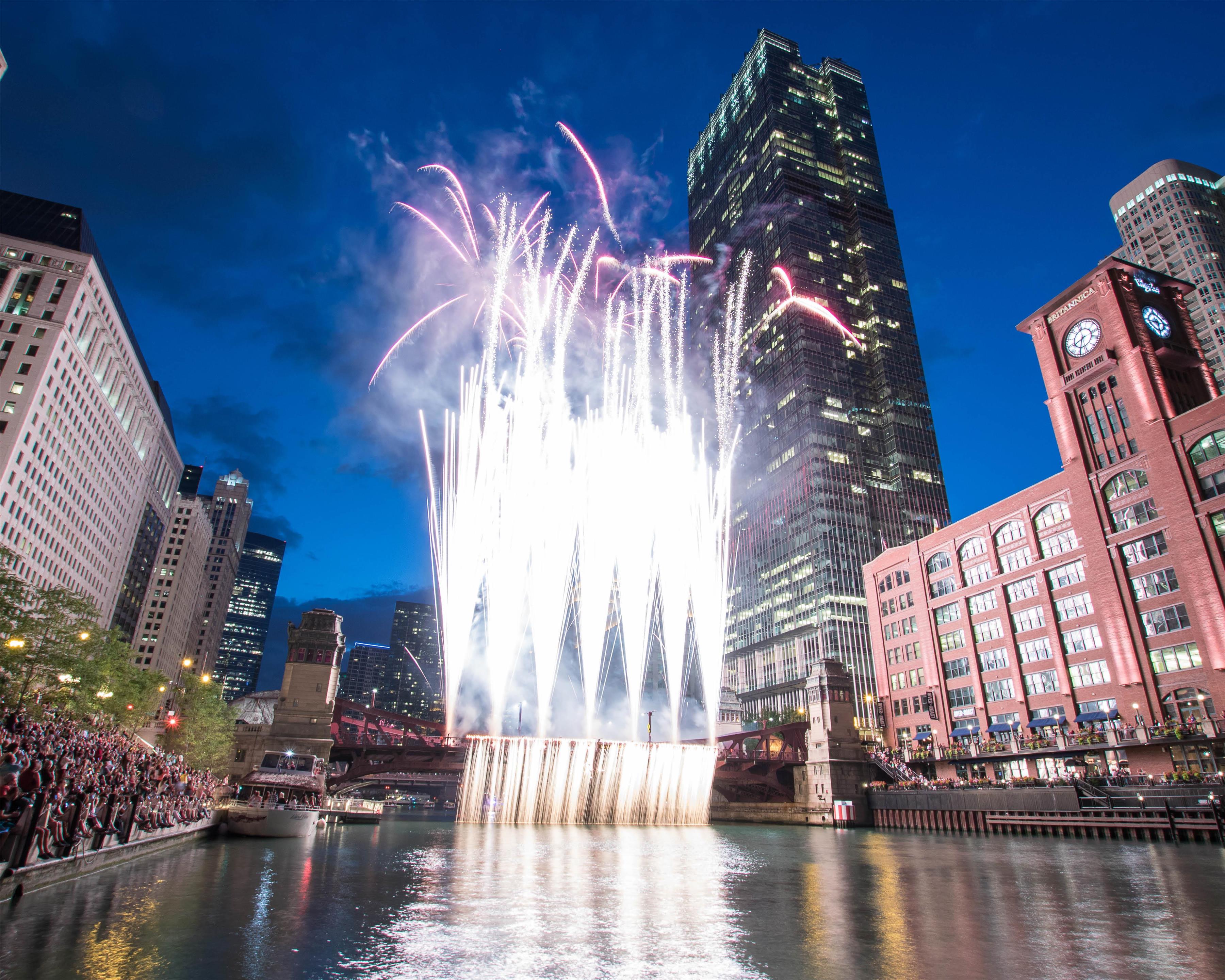 Destination | Hyatt Regency Chicago