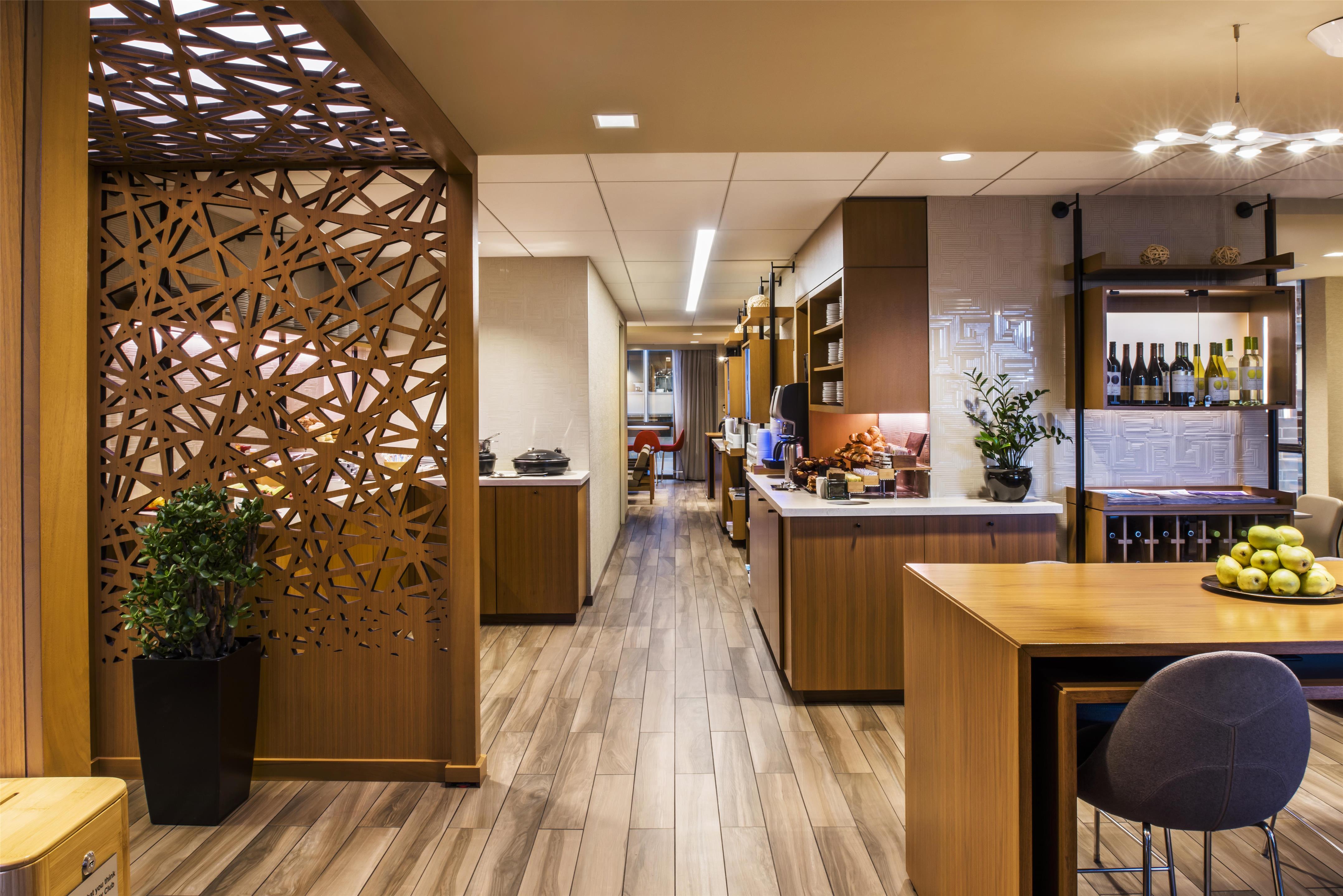 Bar Lounge | Hyatt Regency Chicago