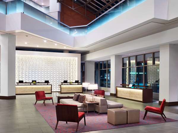  - Hyatt Regency Hotel Downtown Cincinnati - I-75, Exit 1C