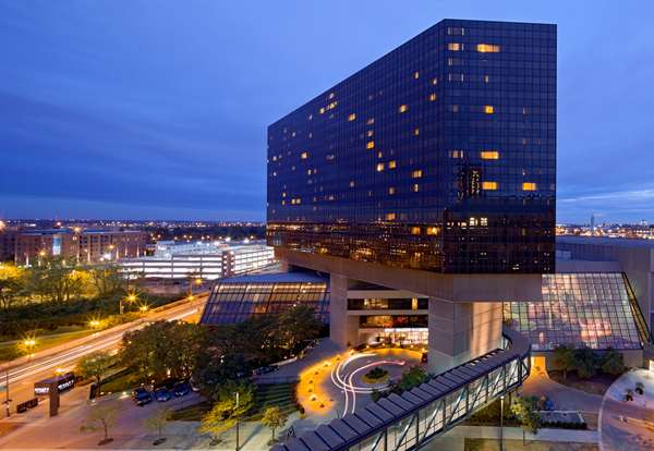 Exterior view - Hyatt Regency Hotel Downtown Columbus - I-670, Exit 4