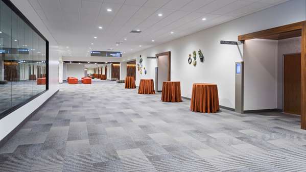  - Hyatt Regency Hotel Downtown Columbus - I-670, Exit 4