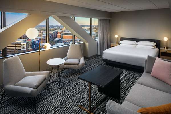  - Hyatt Regency Hotel Downtown Columbus - I-670, Exit 4