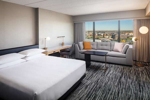  - Hyatt Regency Hotel Downtown Columbus - I-670, Exit 4
