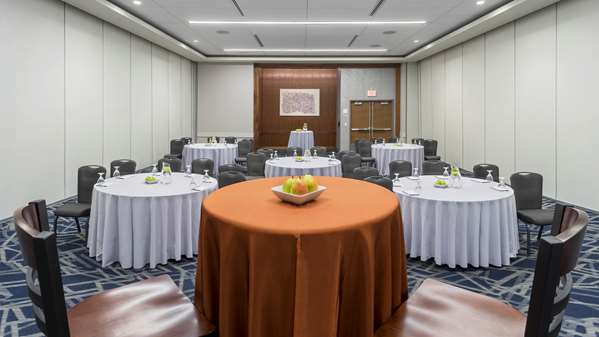  - Hyatt Regency Hotel Downtown Columbus - I-670, Exit 4