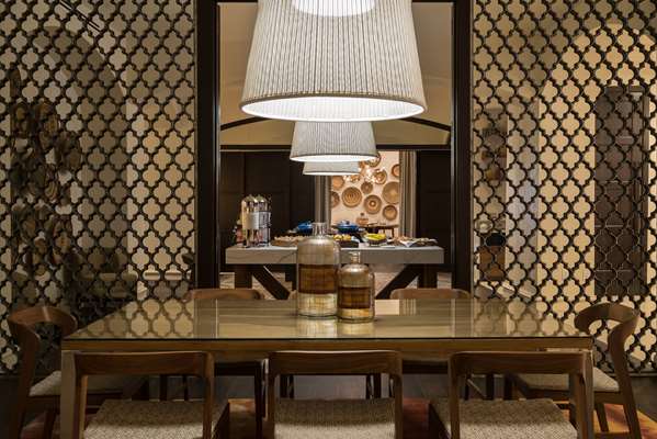 Restaurant - Hyatt Regency Hotel Coral Gables