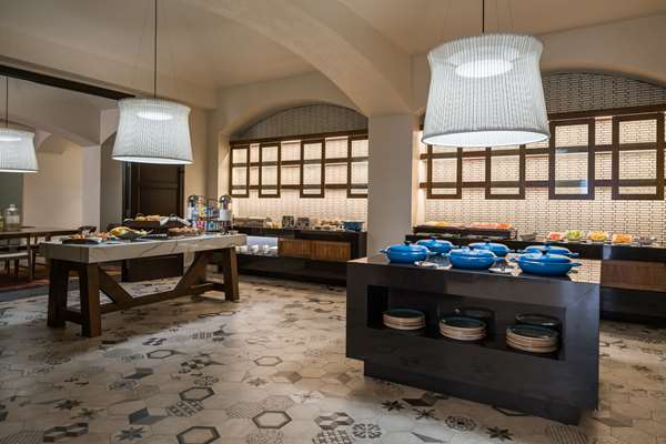 Restaurant - Hyatt Regency Hotel Coral Gables