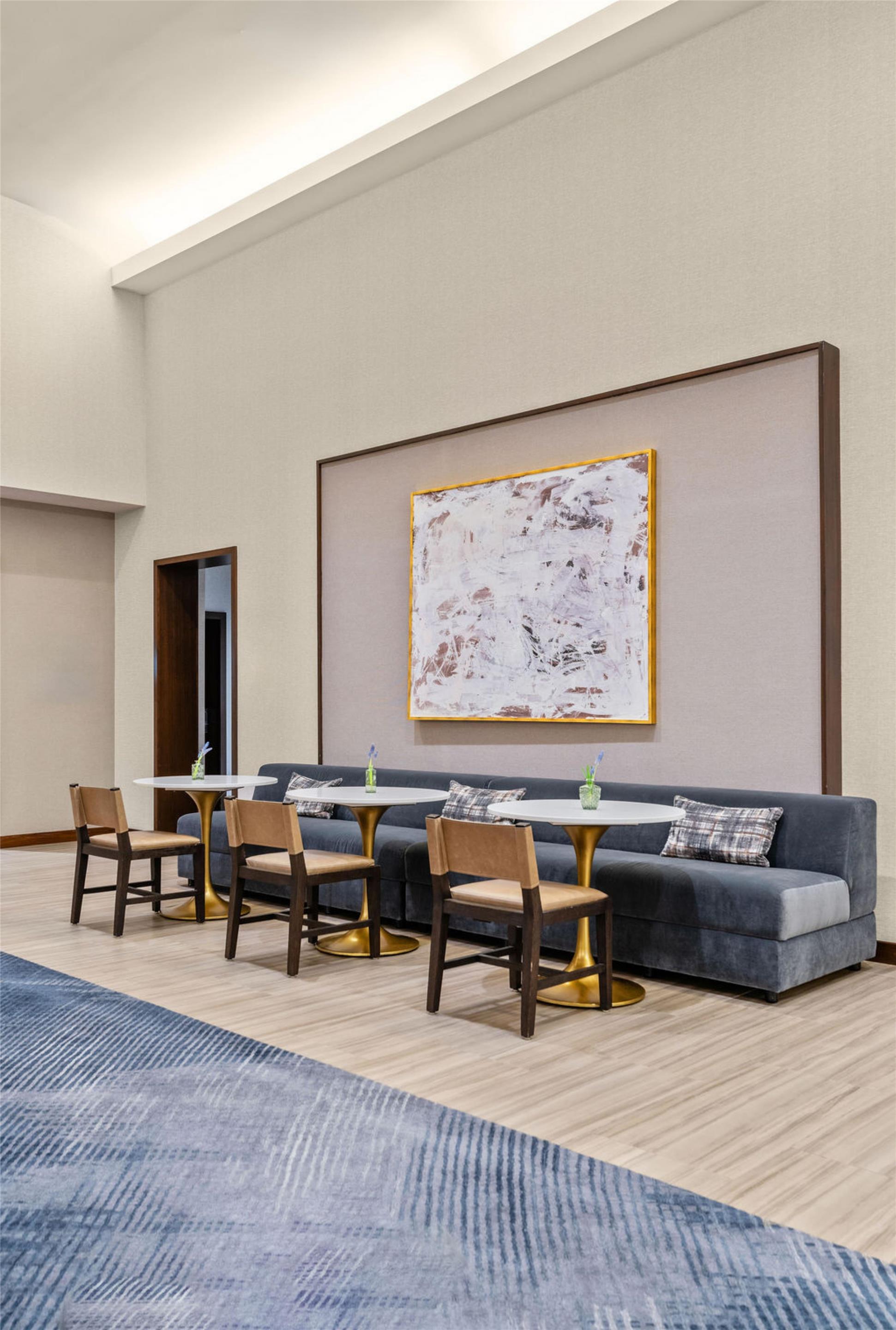 Bar Lounge | Grand Hyatt Denver