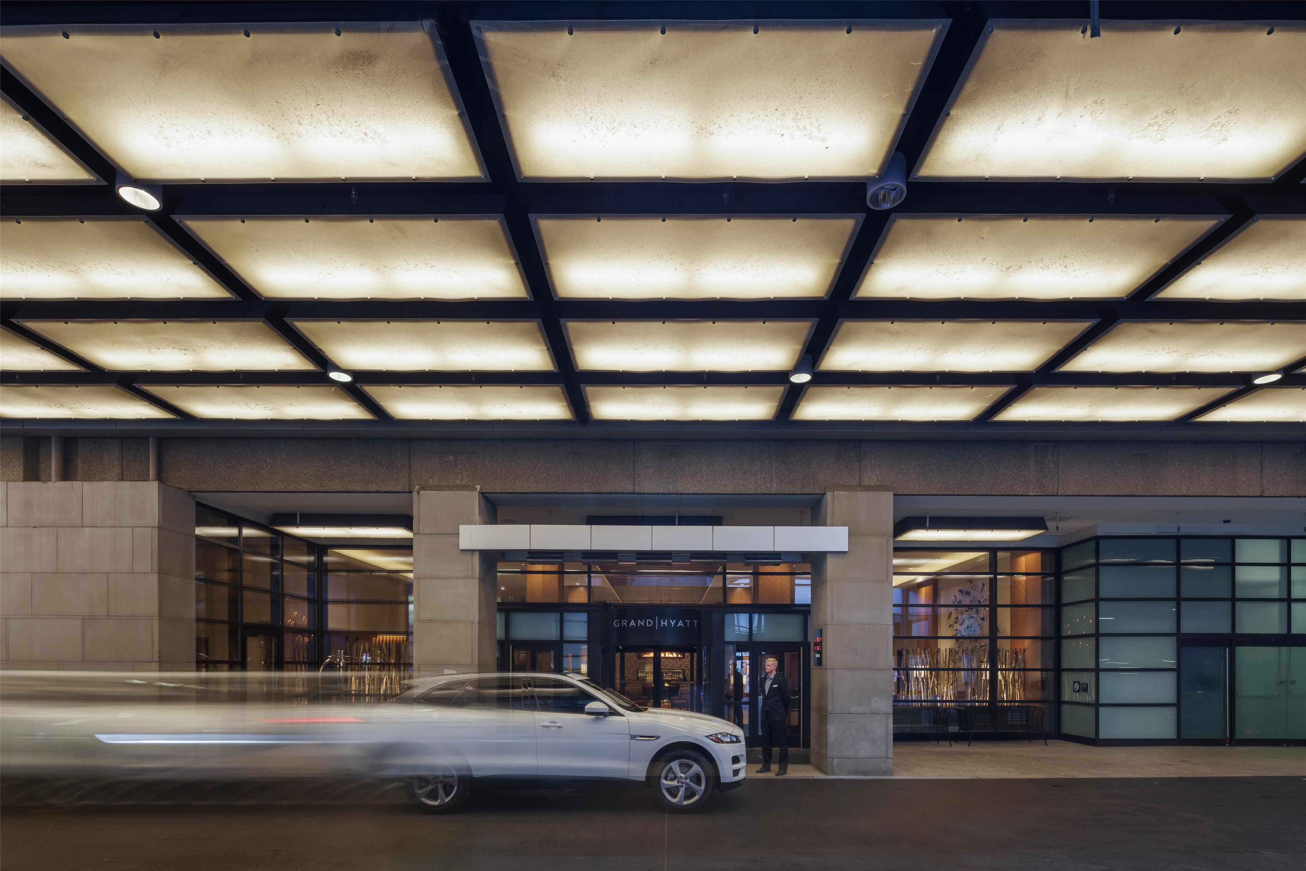 Exterior | Grand Hyatt Denver