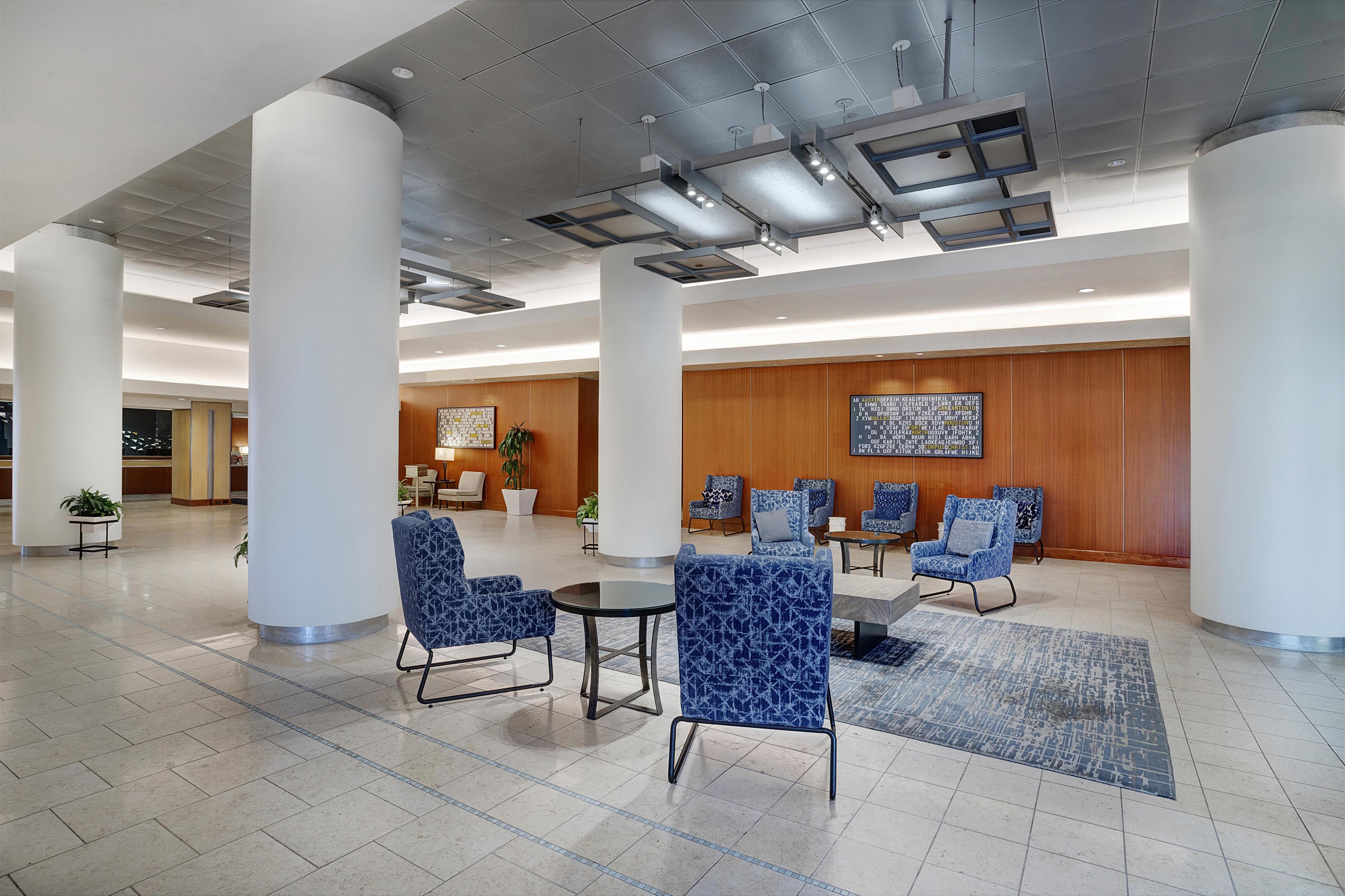 Lobby | Hyatt Regency DFW International Airport