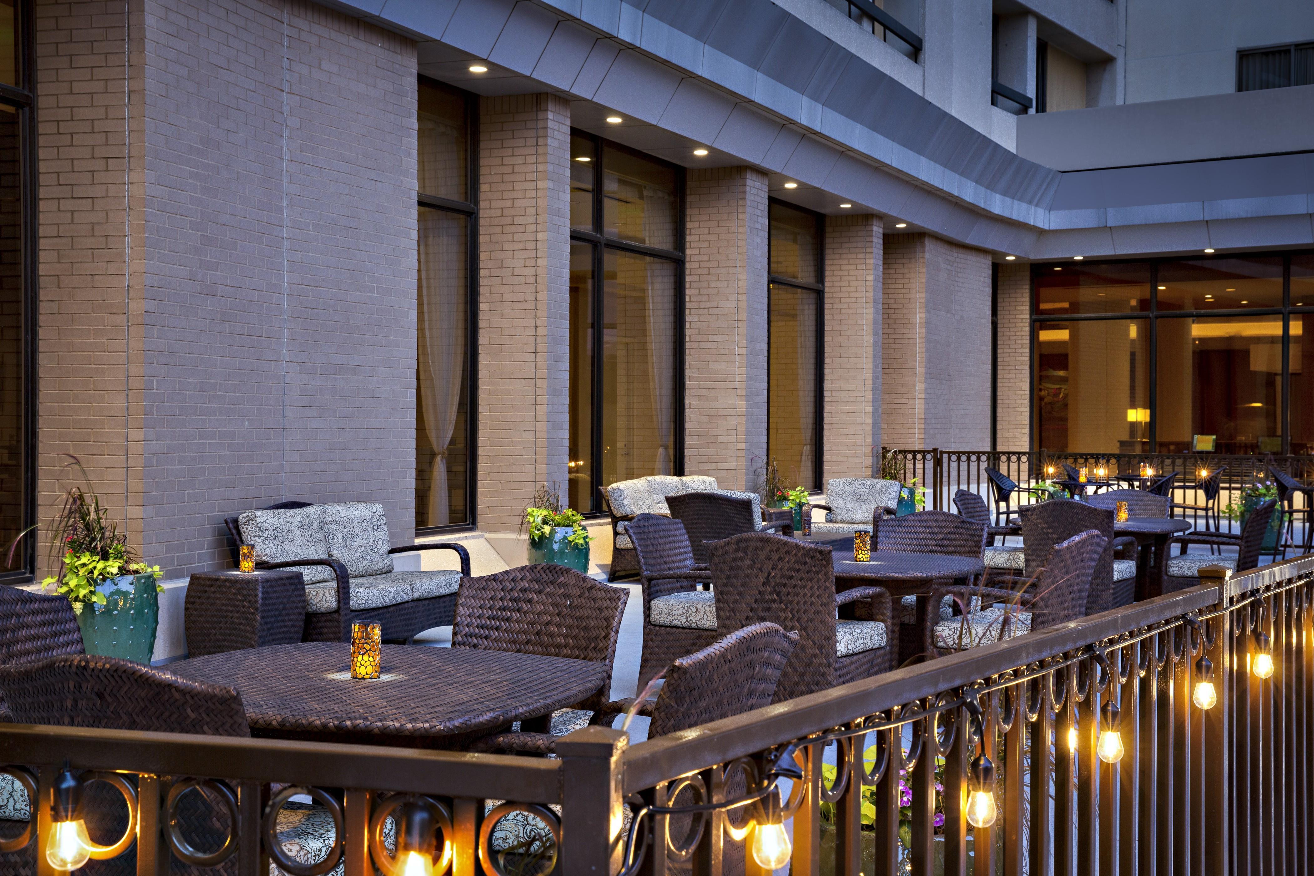 Lobby | Hyatt Regency DFW International Airport