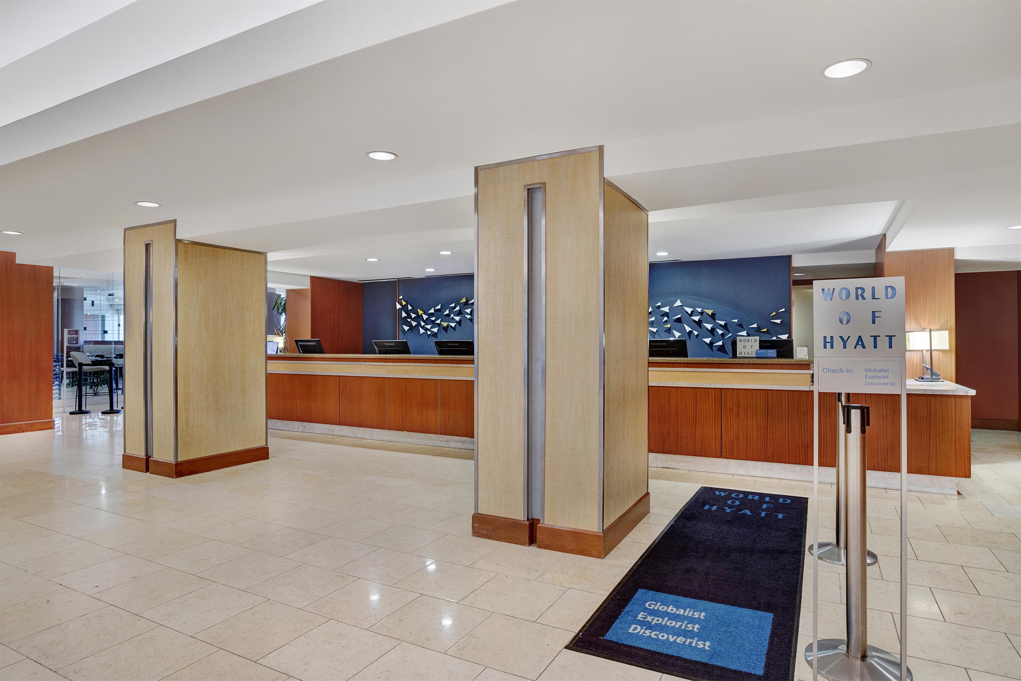 Lobby | Hyatt Regency DFW International Airport