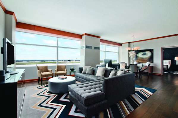 Suite - Grand Hyatt Hotel DFW Airport Dallas
