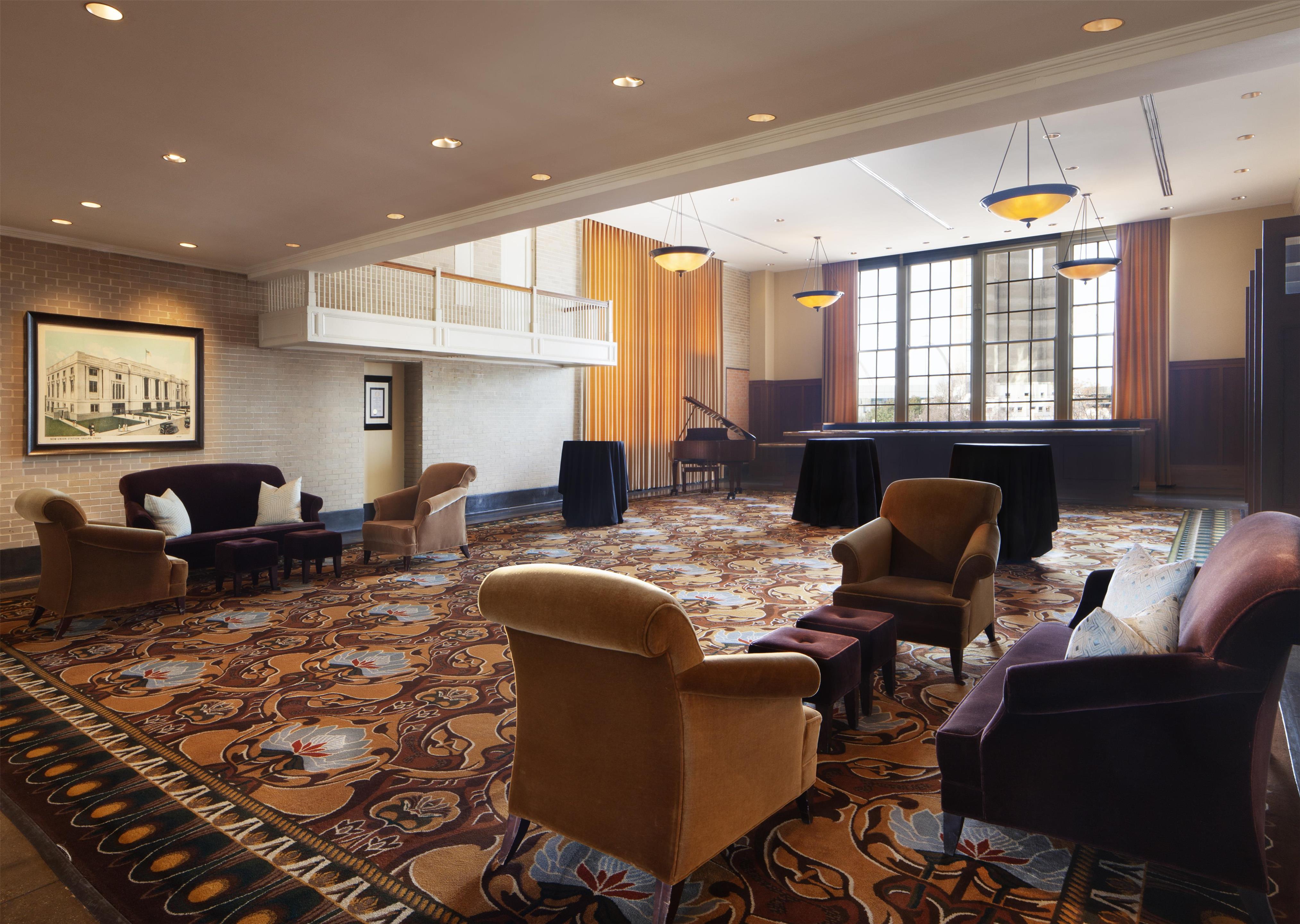 Bar Lounge | Hyatt Regency Dallas