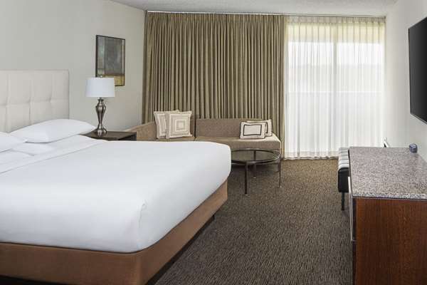 Suite - Hyatt Regency Hotel New Brunswick