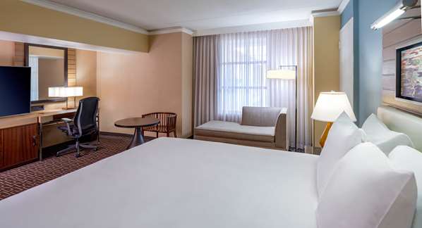  - Hyatt Regency Hotel Old Greenwich - I-95, Exit 5