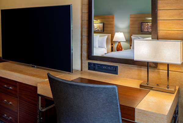  - Hyatt Regency Hotel Old Greenwich - I-95, Exit 5