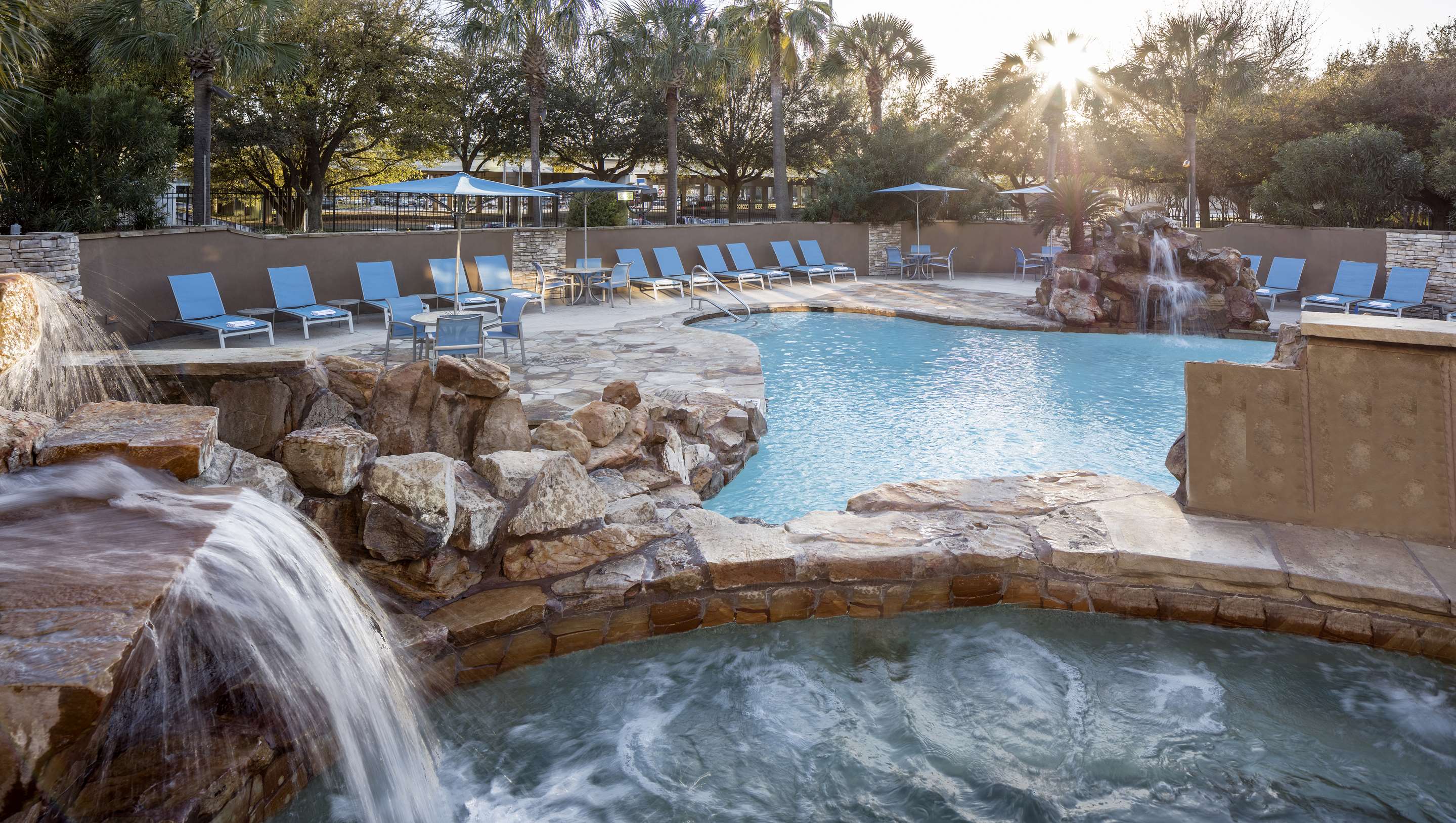 Pool | Hyatt Regency Houston Intercontinental Airport
