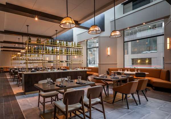 Restaurant - Hyatt Regency Hotel Houston - I-45, Exits 47A & 47D