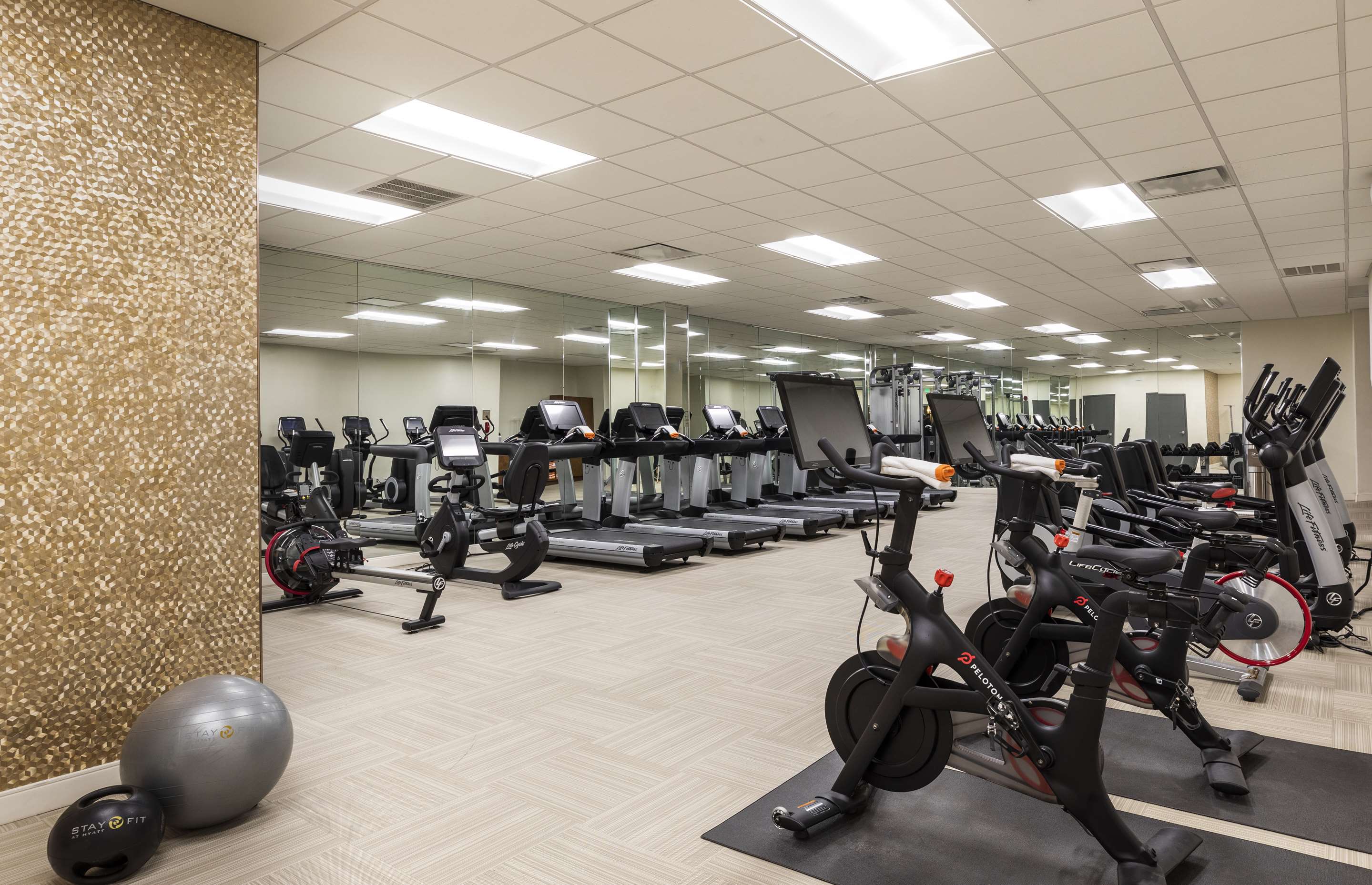 Health Club | Hyatt Regency Houston
