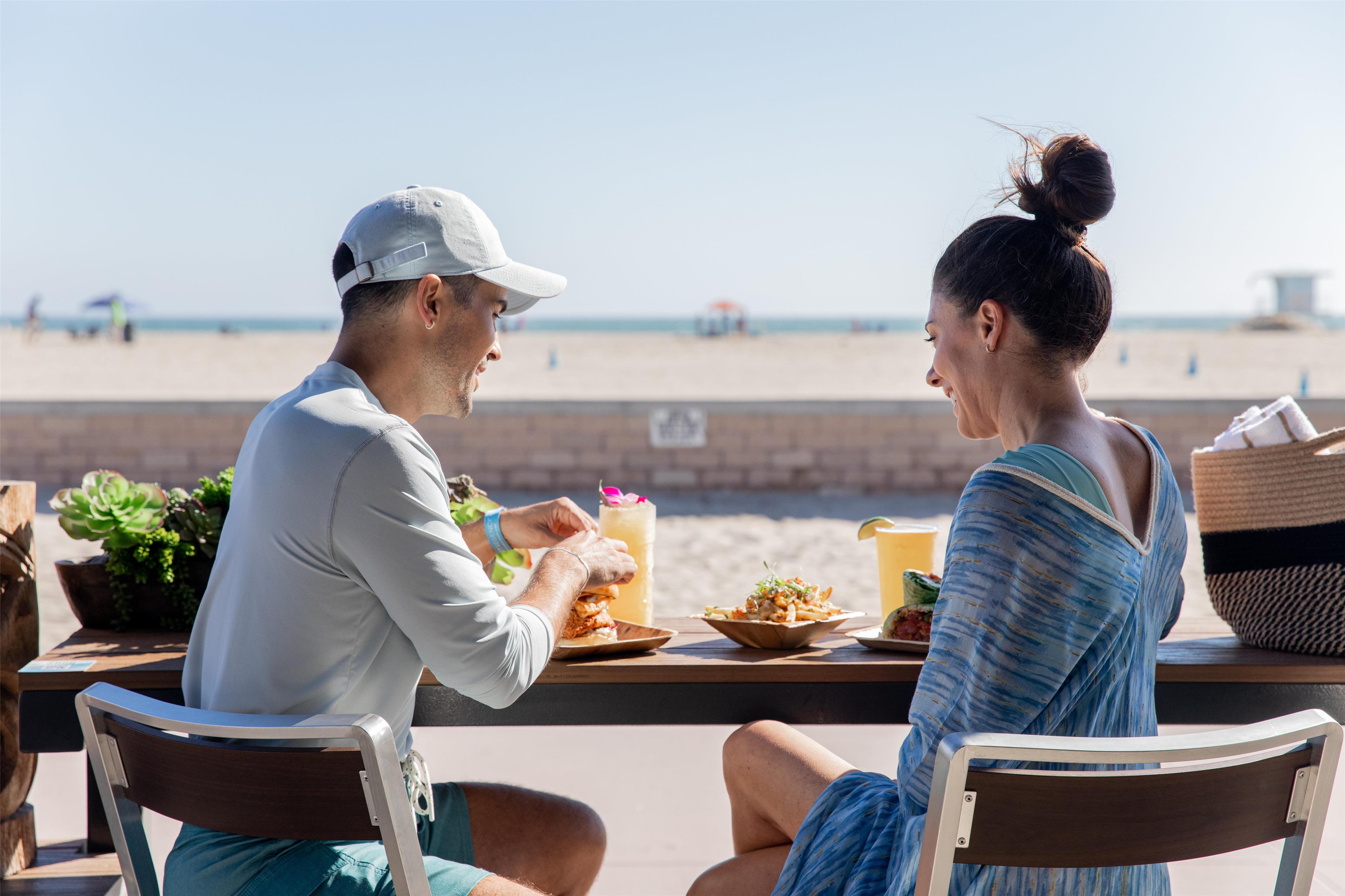 Restaurant | Hyatt Regency Huntington Beach Resort and Spa