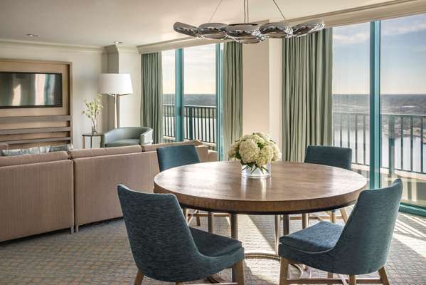 Suite - Hyatt Regency Hotel Jacksonville