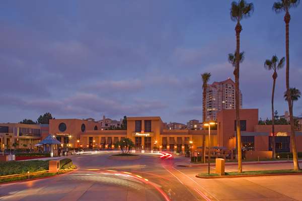 Restaurant - Hyatt Regency Hotel at Aventine San Diego - I-5, Exits 28 & 28B