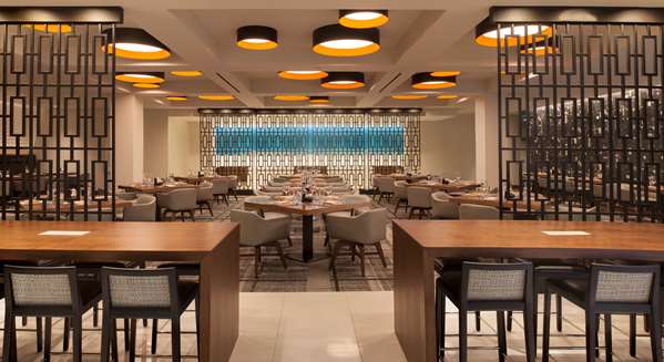 Restaurant - Hyatt Regency Hotel Los Angeles International Airport