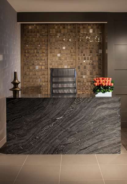  - Hyatt Regency Hotel Los Angeles International Airport