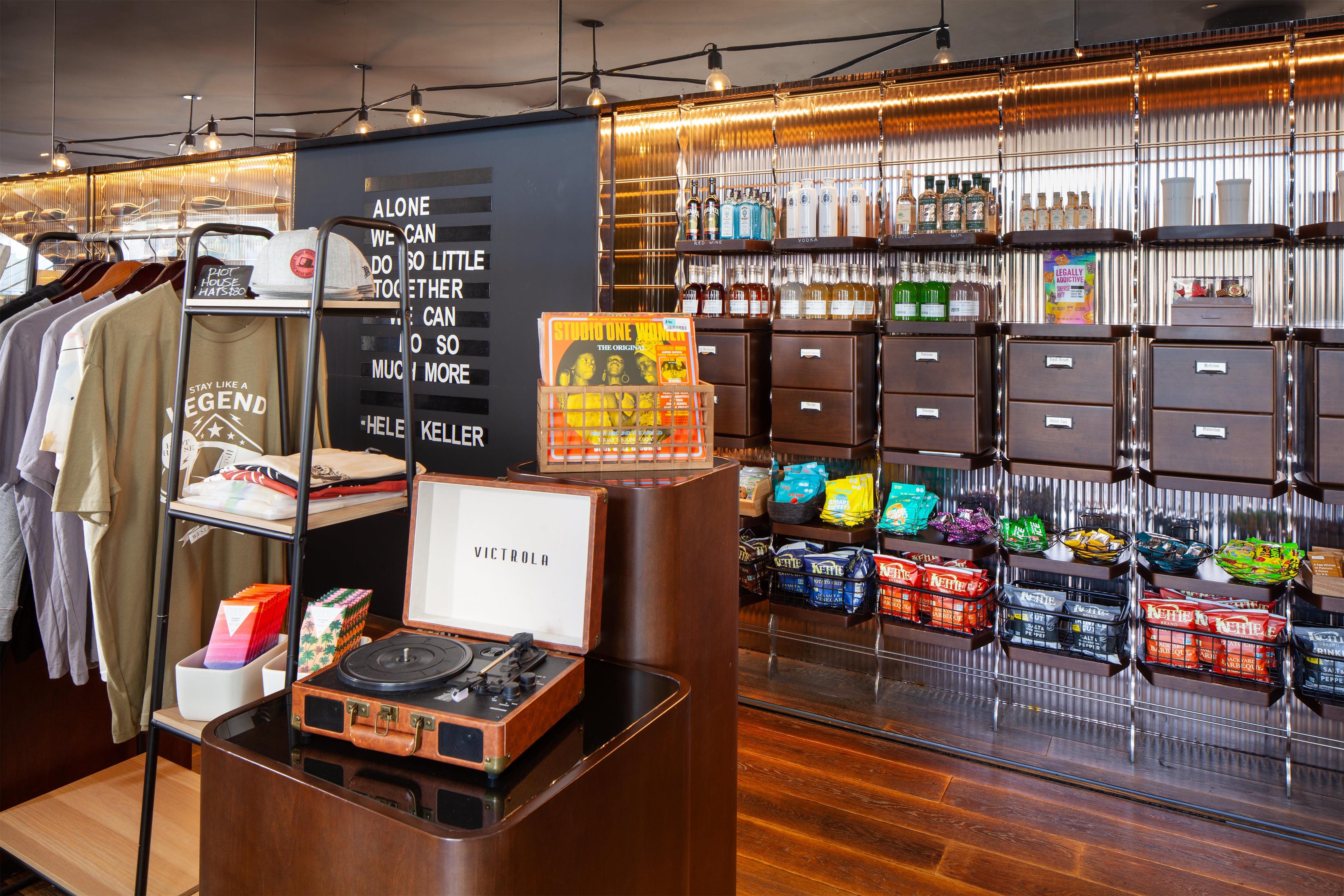 Restaurant | Andaz West Hollywood - a concept by Hyatt