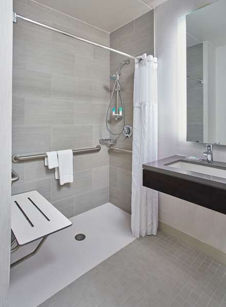  - Hyatt Regency Hotel Lexington