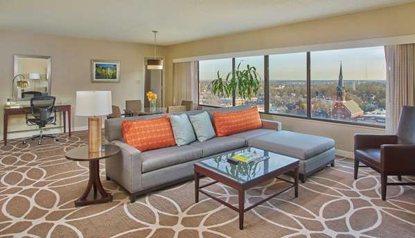 Suite - Hyatt Regency Hotel Lexington