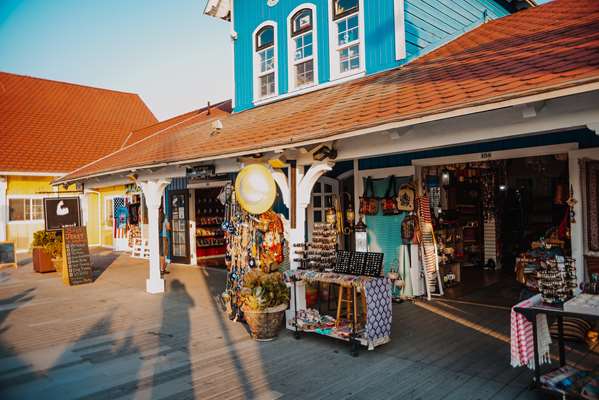  - Hyatt Centric Pike Hotel Long Beach