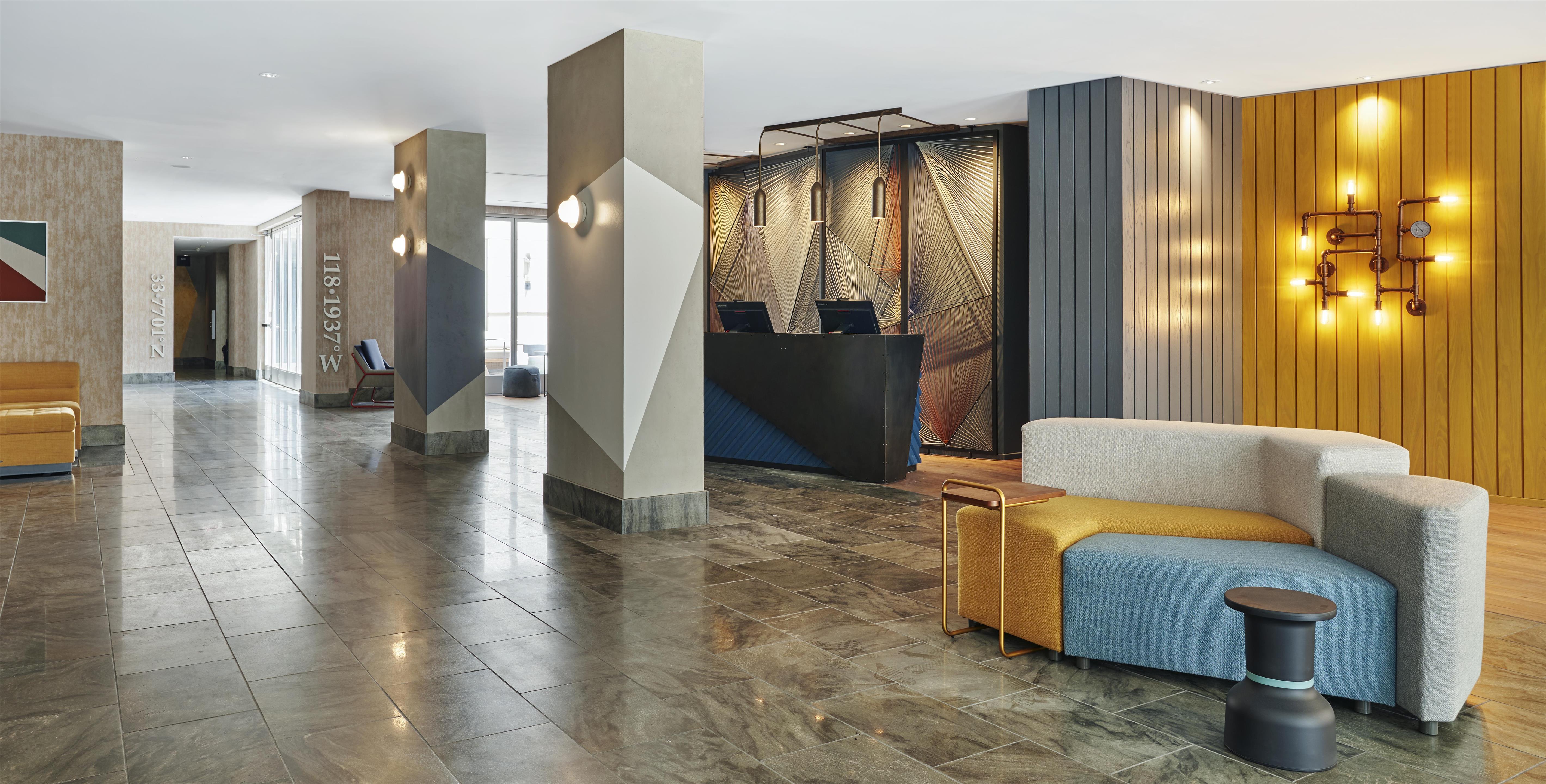 Lobby | Hyatt Centric The Pike Long Beach
