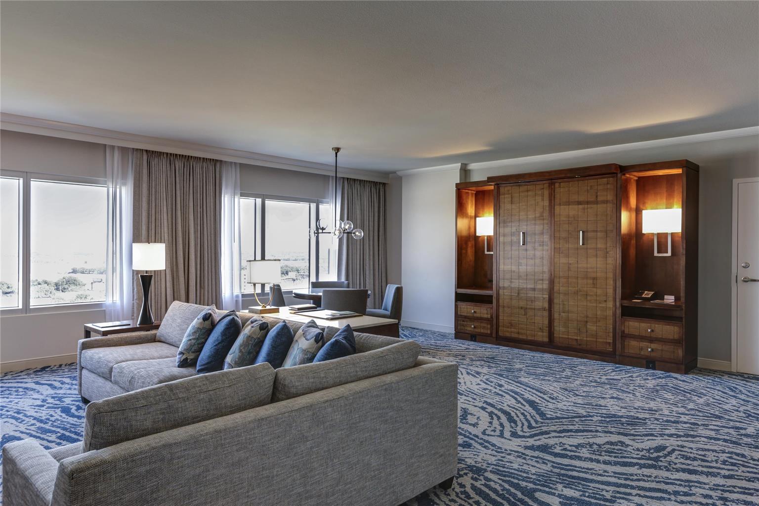 HYATT REGENCY ORLANDO - Photo 36