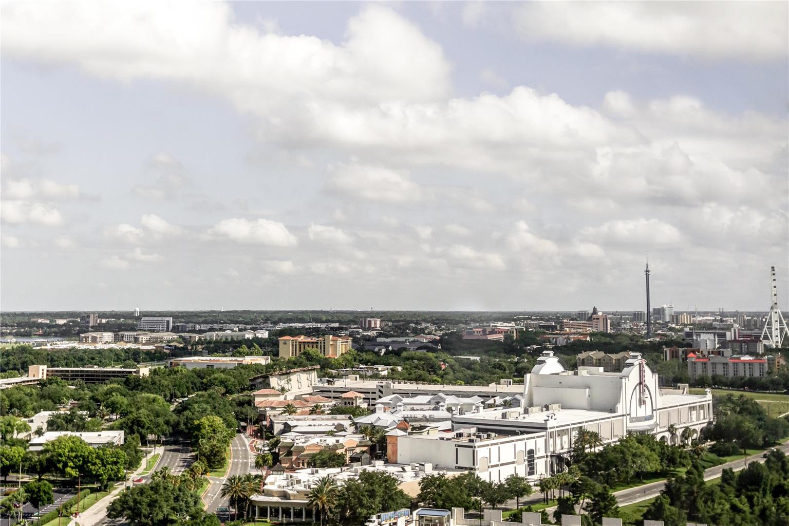 HYATT REGENCY ORLANDO - Photo 38