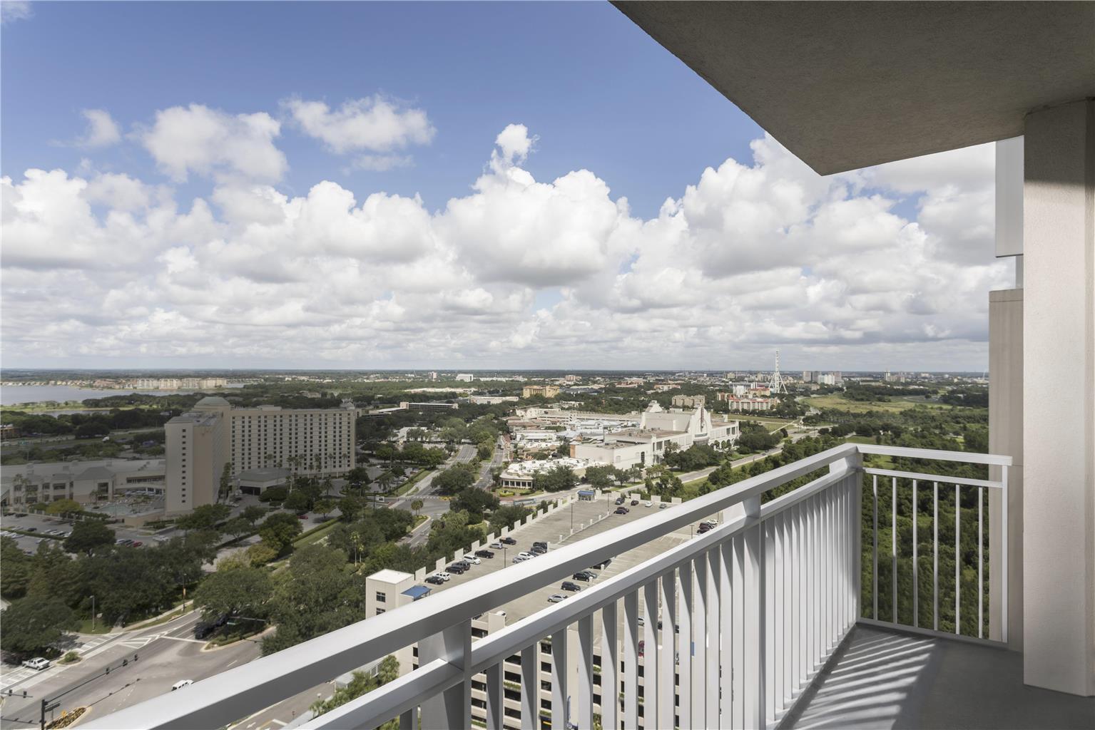 HYATT REGENCY ORLANDO - Photo 19