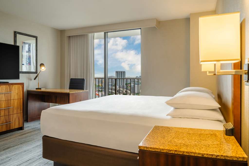 HYATT REGENCY MIAMI - Photo 22