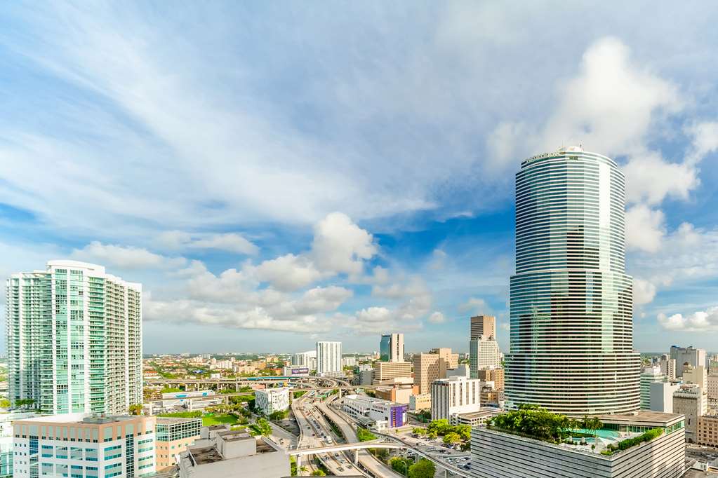 HYATT REGENCY MIAMI - Photo 4