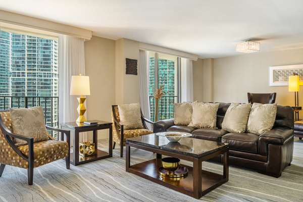 Suite - Hyatt Regency Hotel Miami - I-95, Exit 2A & 2C