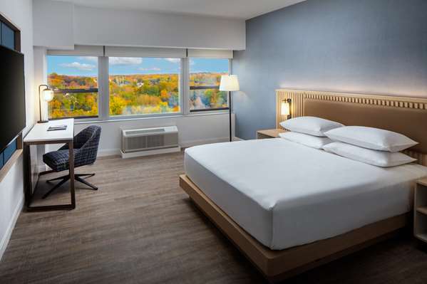  - Hyatt Regency Hotel Headquarters Plaza Morristown