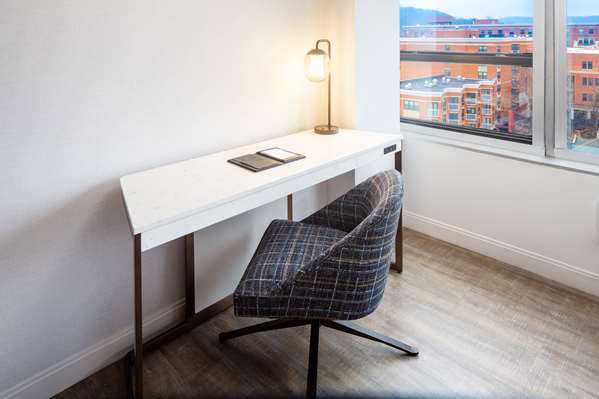  - Hyatt Regency Hotel Headquarters Plaza Morristown