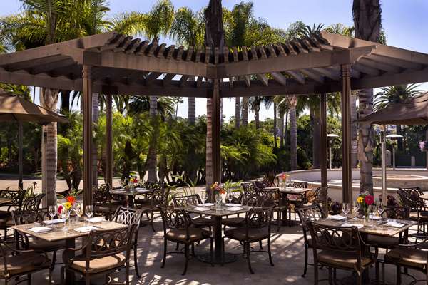 Restaurant - Hyatt Regency Hotel Newport Beach