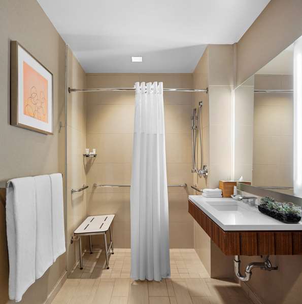  - Grand Hyatt Hotel New York