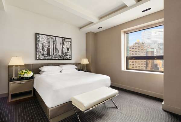 Suite - Grand Hyatt Hotel New York