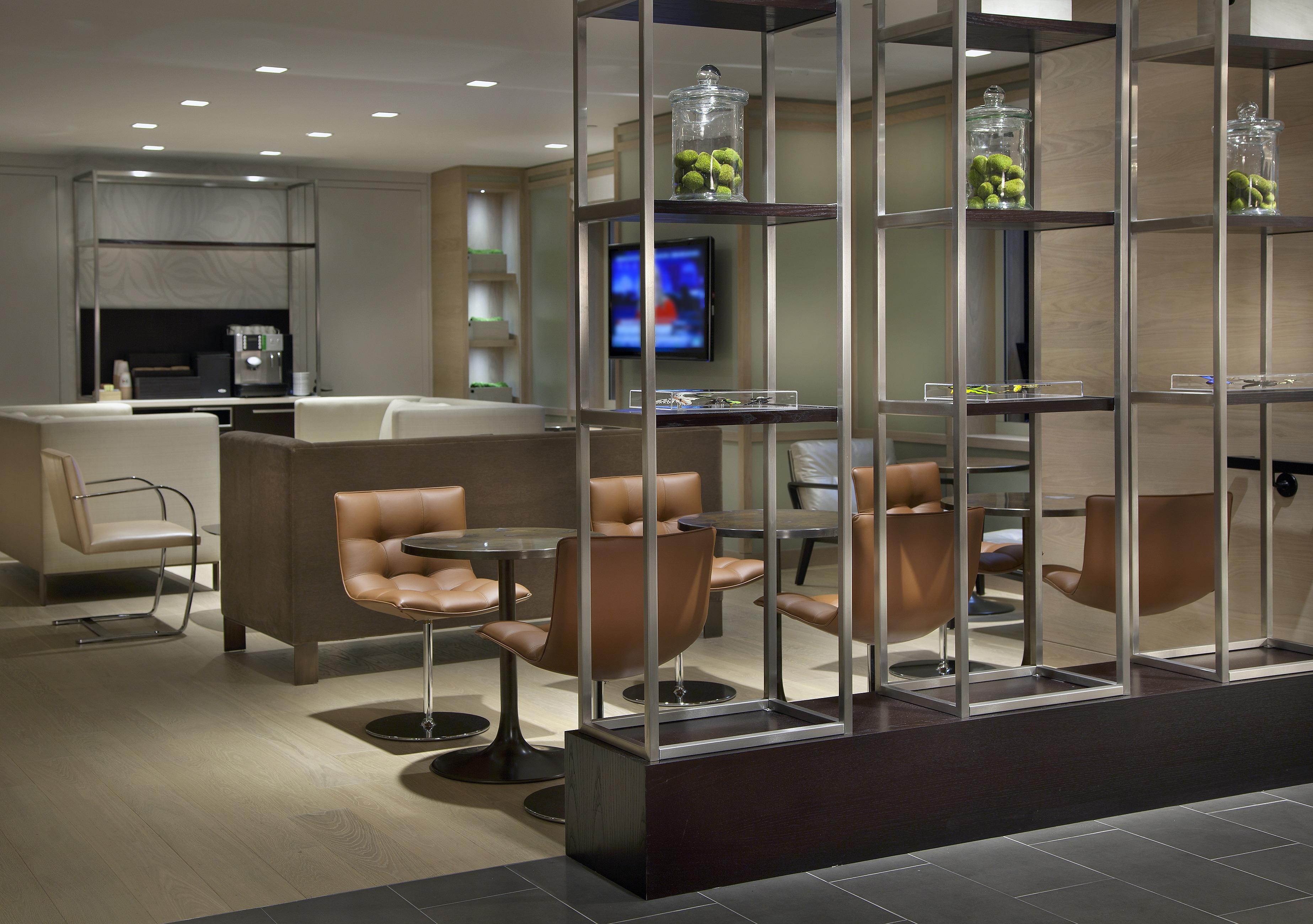 Bar Lounge | Grand Hyatt New York