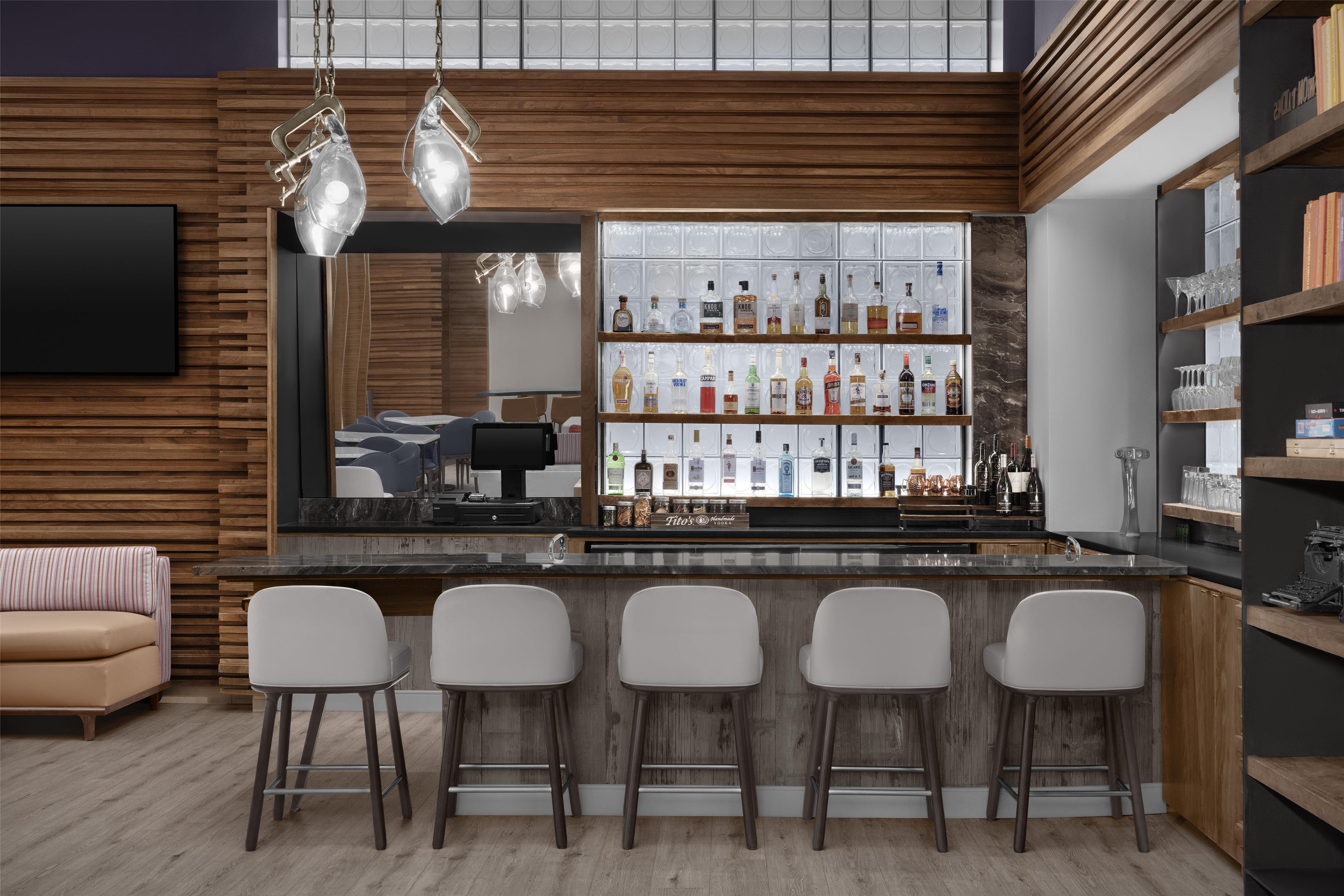 Bar Lounge