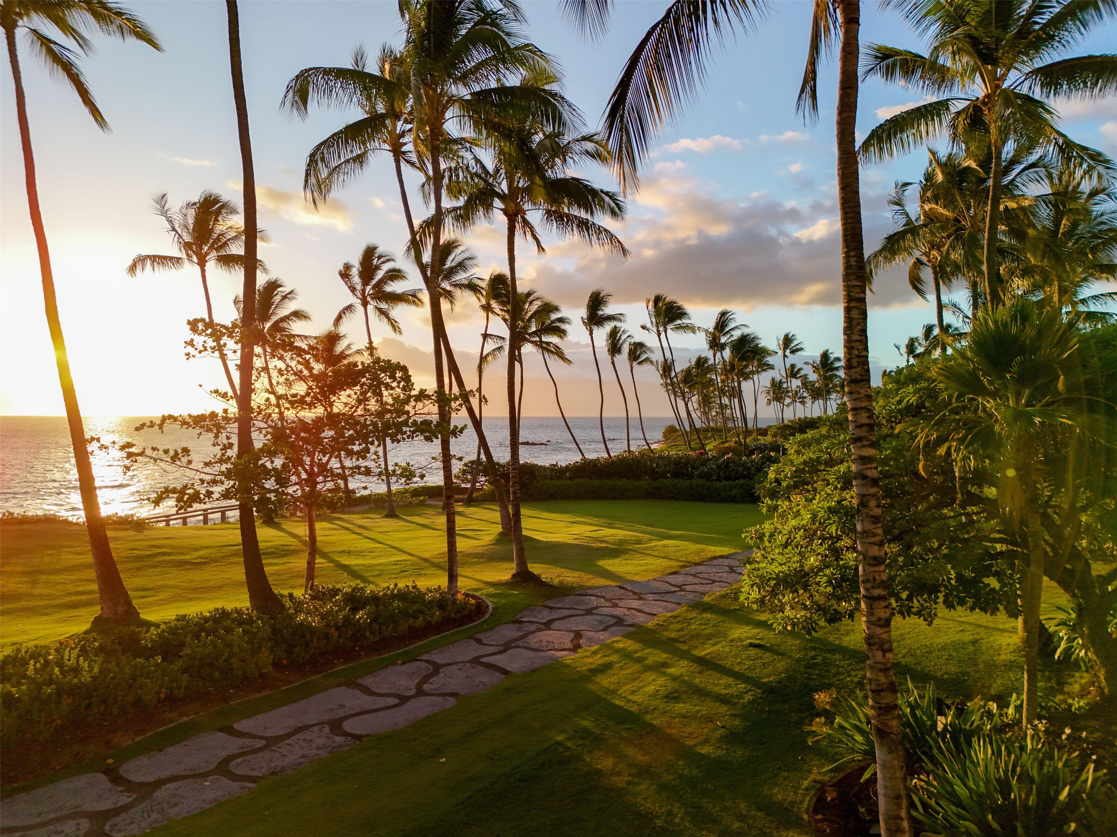 Beach | Andaz Maui at Wailea Resort - a concept by Hyatt