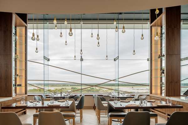 Restaurant - Hyatt Regency Hotel Airport Orlando