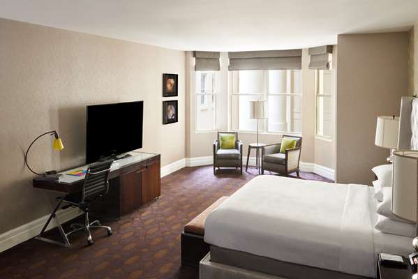 Suite - Bellevue Hotel Philadelphia